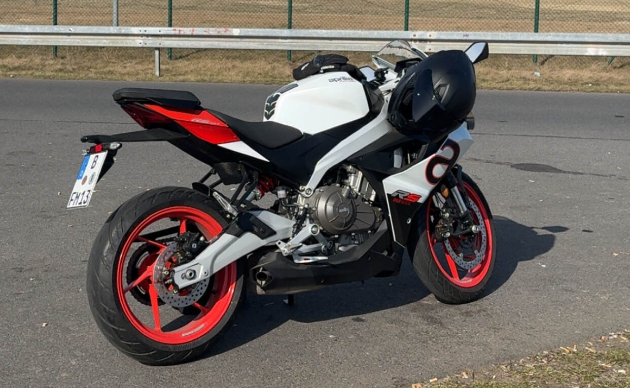 motorrad aprilia gestohlen berlin